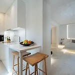 Tagoo Hills Residences 3*