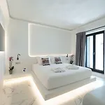 Tagoo Hills Residences 3*