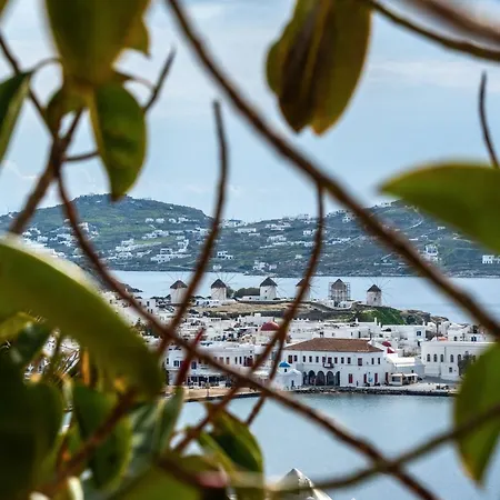 Ξενοδοχείο με διαμερίσματα Numi 4*