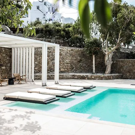 Ξενοδοχείο με διαμερίσματα Numi 4*