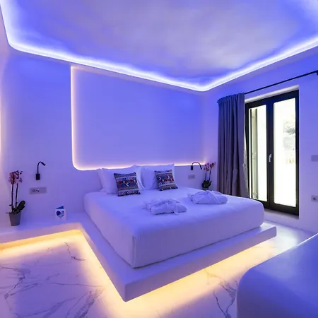 Tagoo Hills Residences 4* Mykonos Town