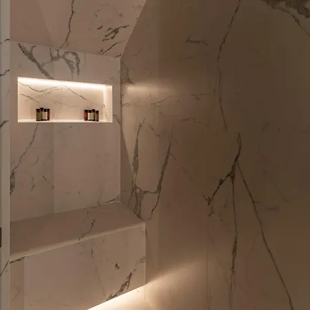 Numi Aparthotel