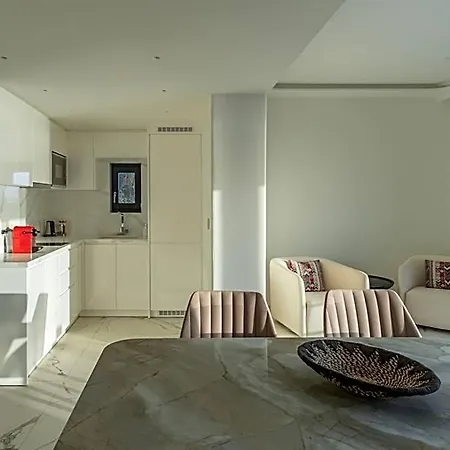 Apartahotel Tagoo Hills Residences