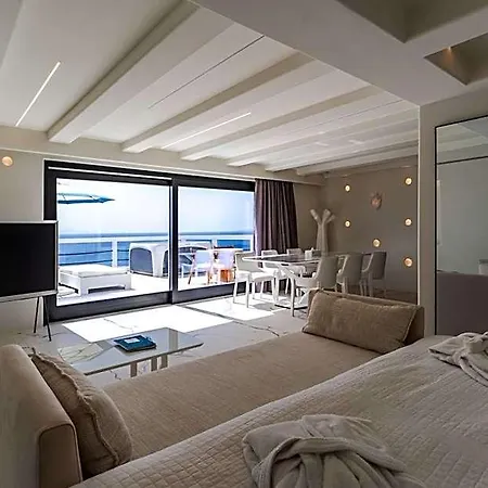 Tagoo Hills Residences Apartahotel