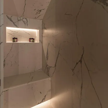 Tagoo Hills Residences Apartahotel