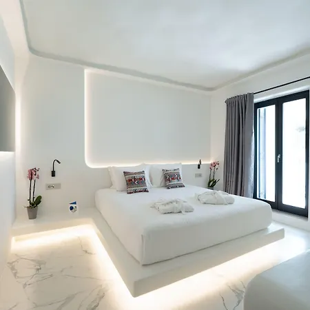 Tagoo Hills Residences 3*